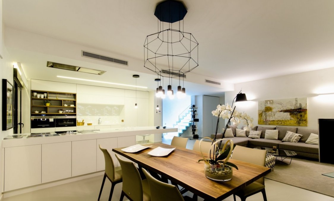 Obra nueva - villa -
