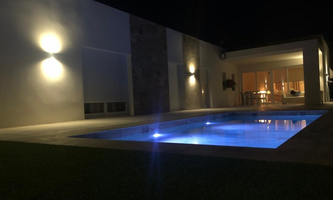 New Build - villa -
La Romana - Los Joveres