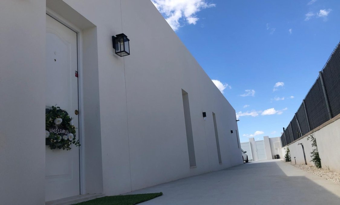New Build - villa -
La Romana - Los Joveres