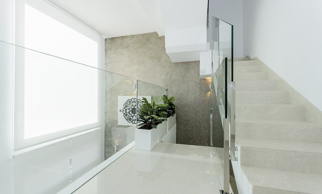 Obra nueva - villa -
