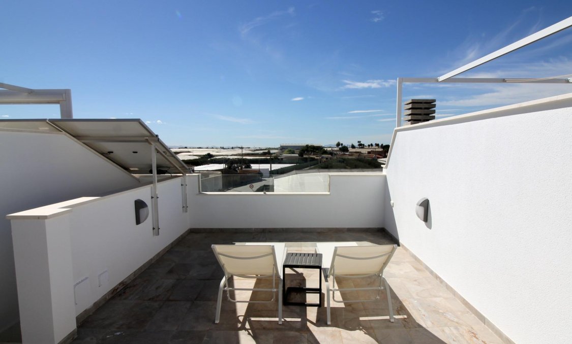 New Build - villa -
Pilar de la Horadada - parque Andromeda