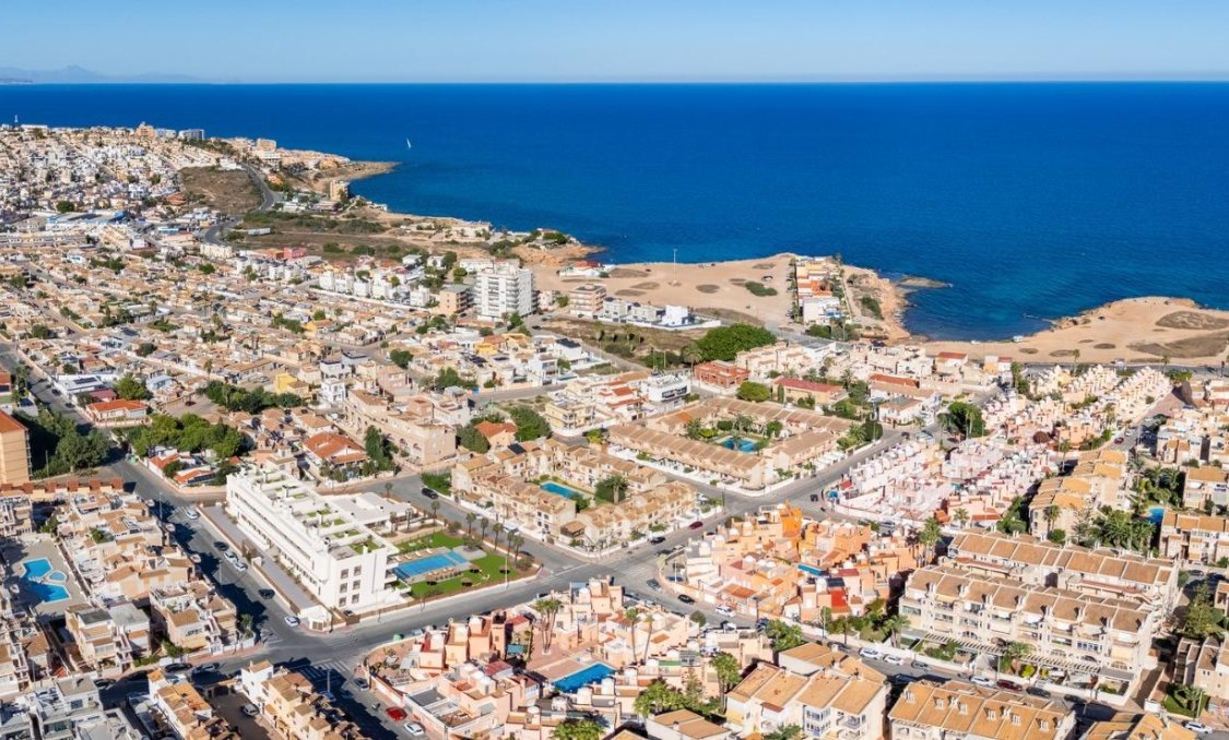 Obra nueva - town house -
Torrevieja - Los Frutales