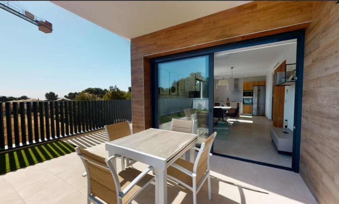 Obra nueva - villa -
