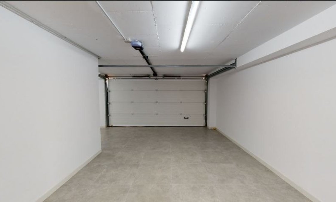 Obra nueva - villa -
