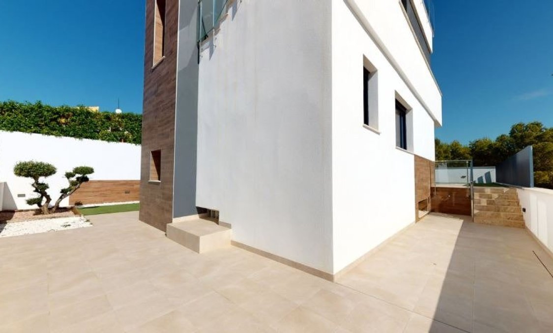Obra nueva - villa -

