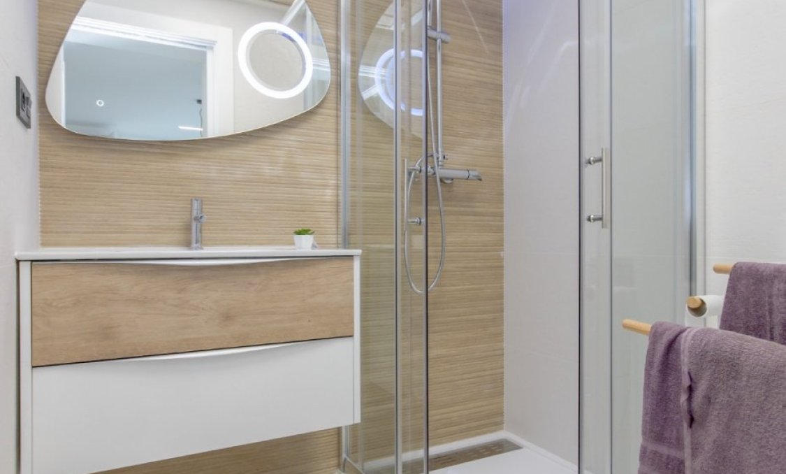 Nowy budynek - Bungalow -
