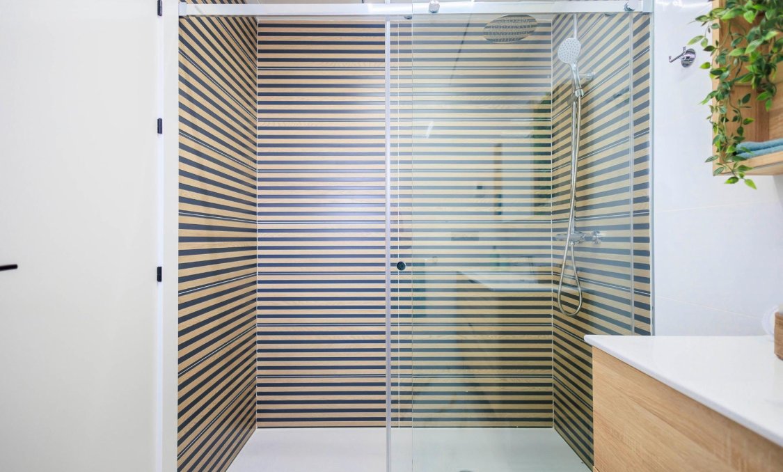 Obra nueva - villa -
