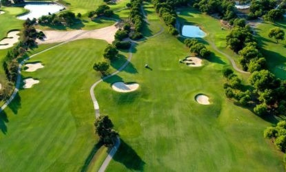 Nowy budynek - villa -
