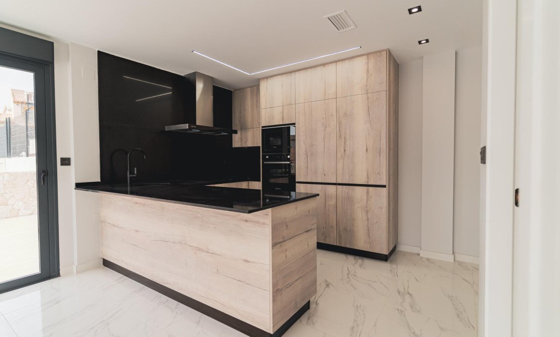 Obra nueva - villa -
