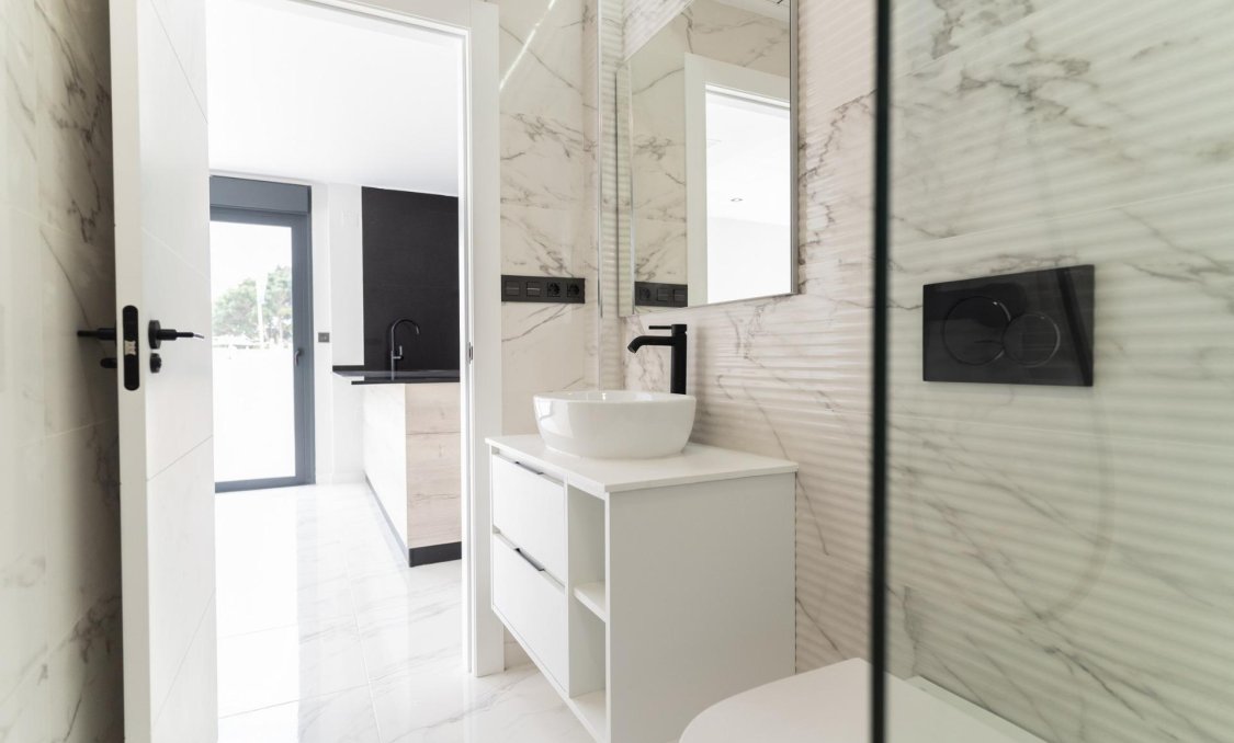 Obra nueva - villa -
