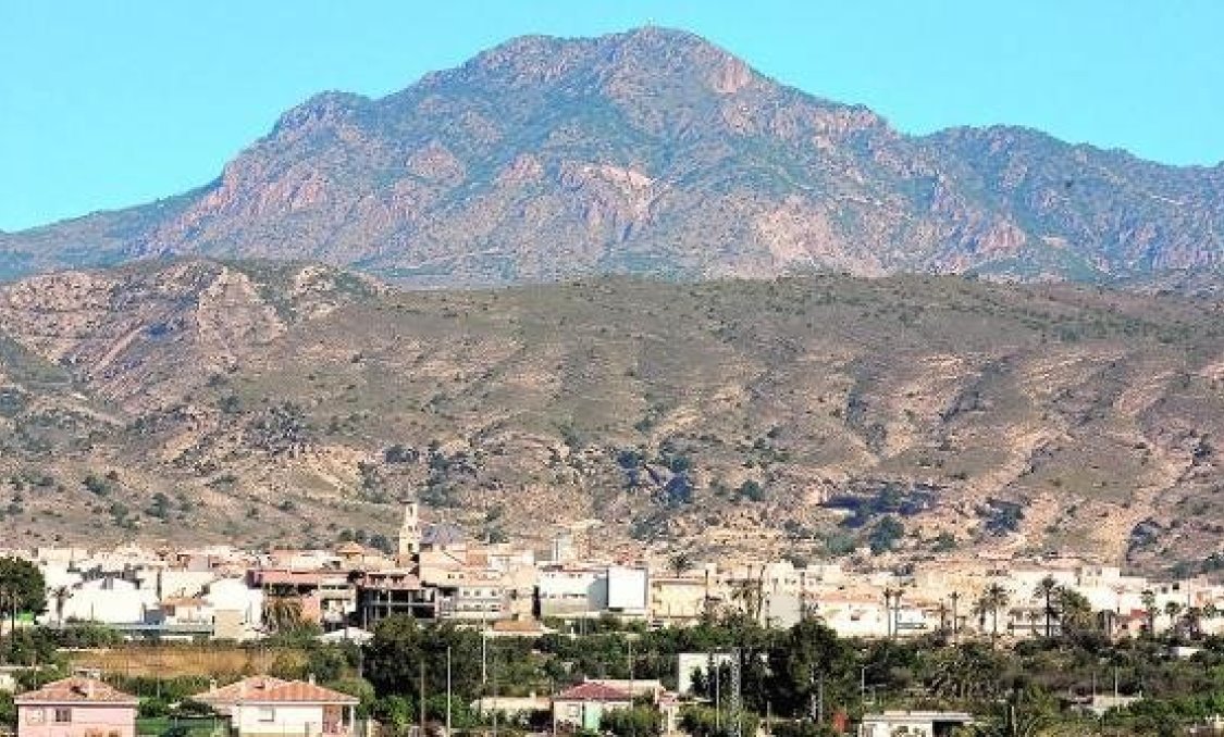 Obra nueva - villa -
