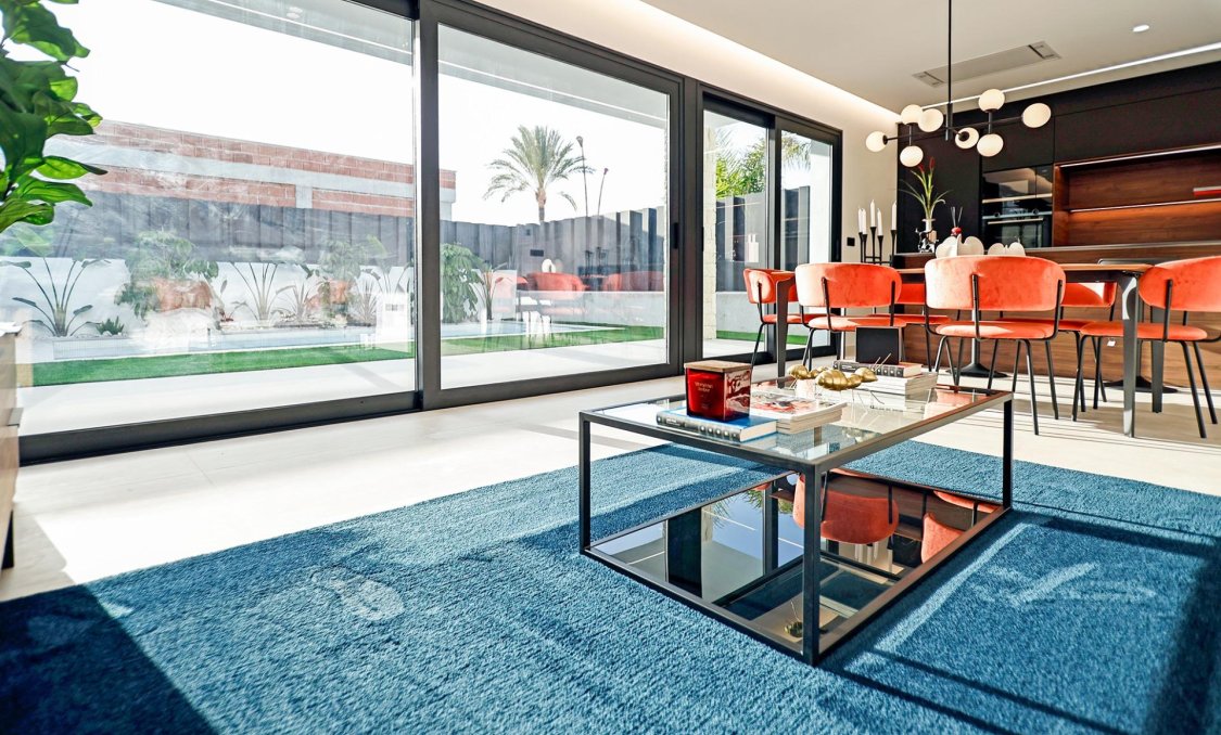 Obra nueva - villa -
