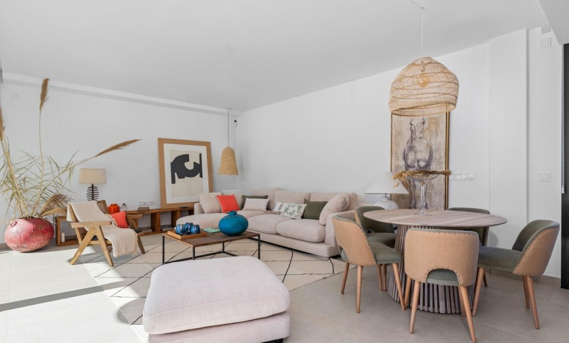 Obra nueva - villa -
