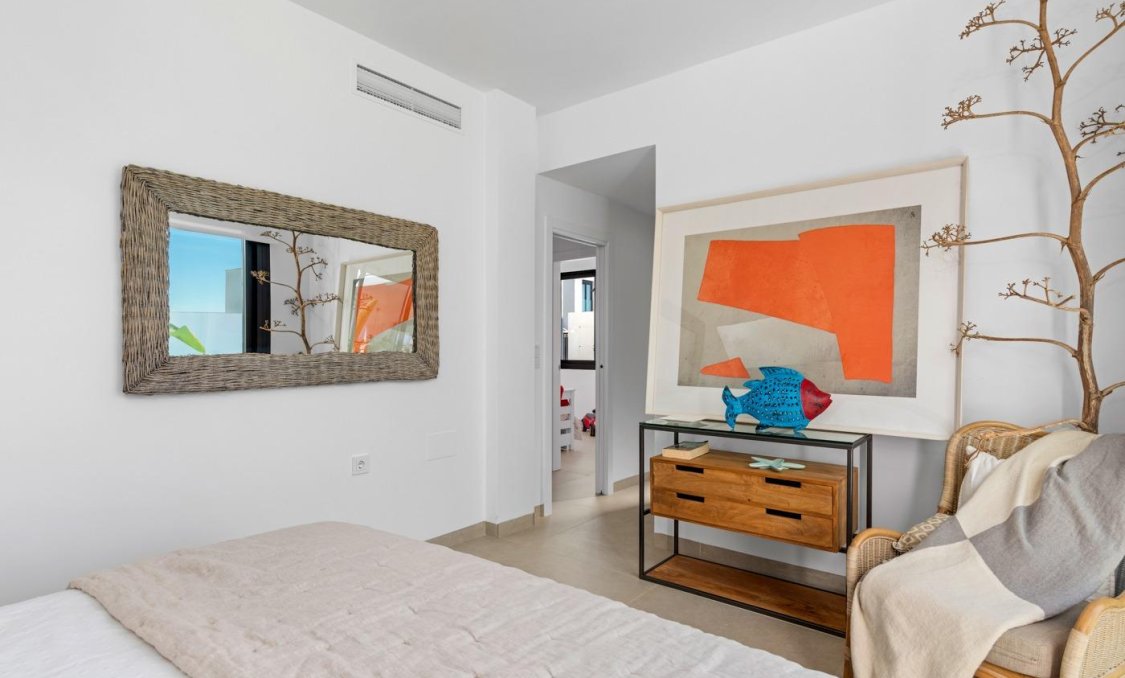 Obra nueva - villa -
