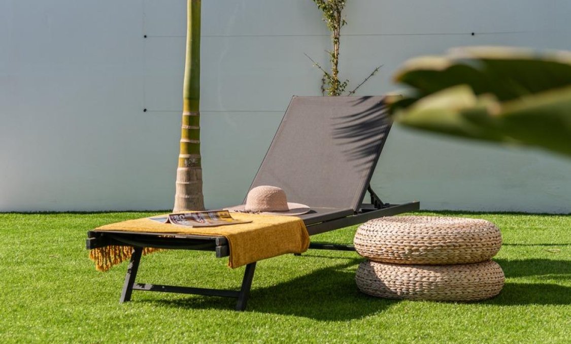 Obra nueva - villa -
