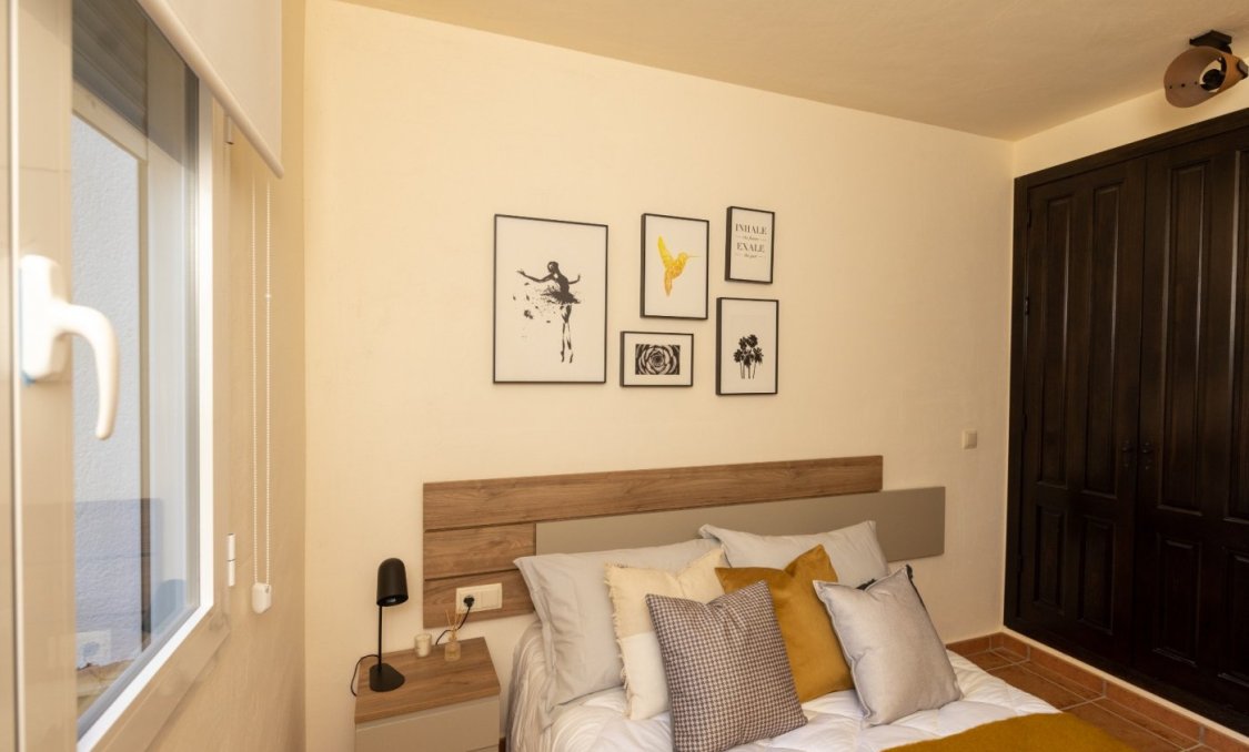 Obra nueva - villa -
