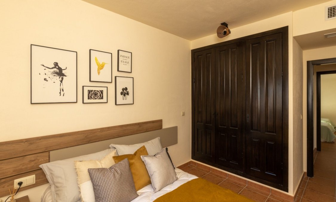 Obra nueva - villa -
