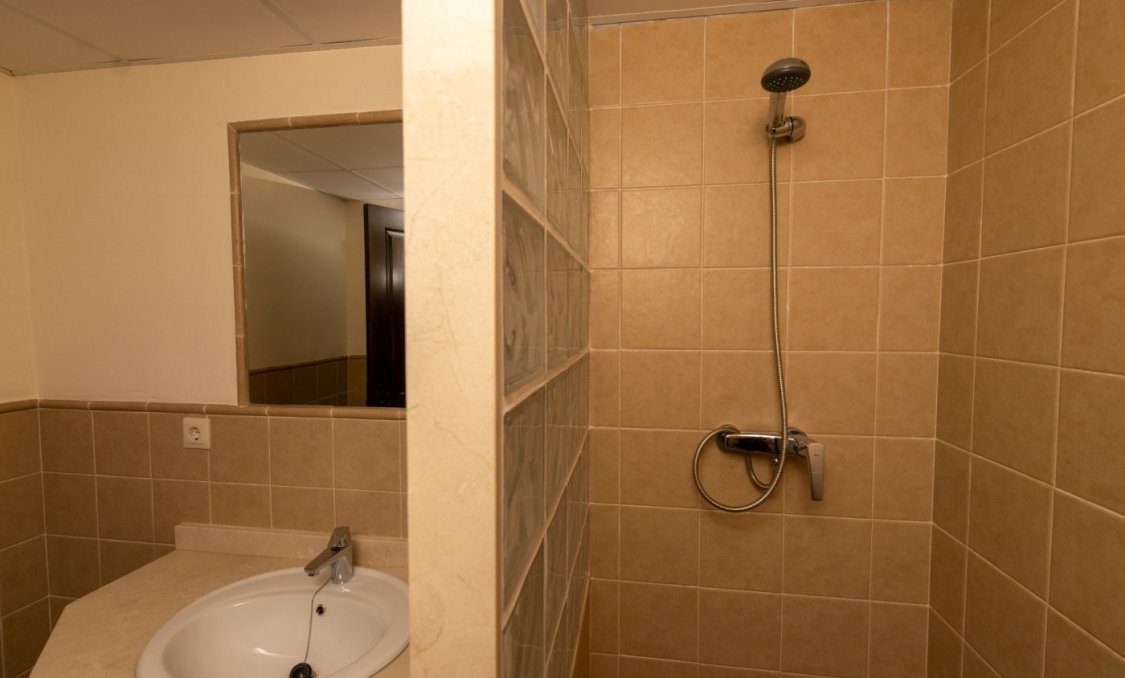 Obra nueva - villa -
