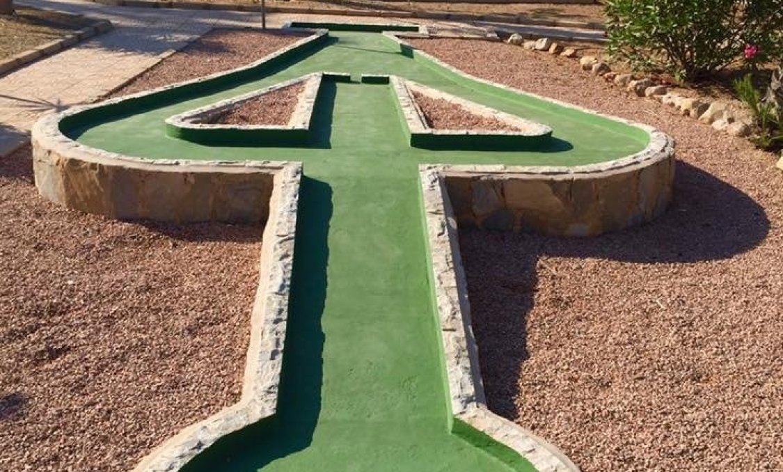 Obra nueva - villa -
