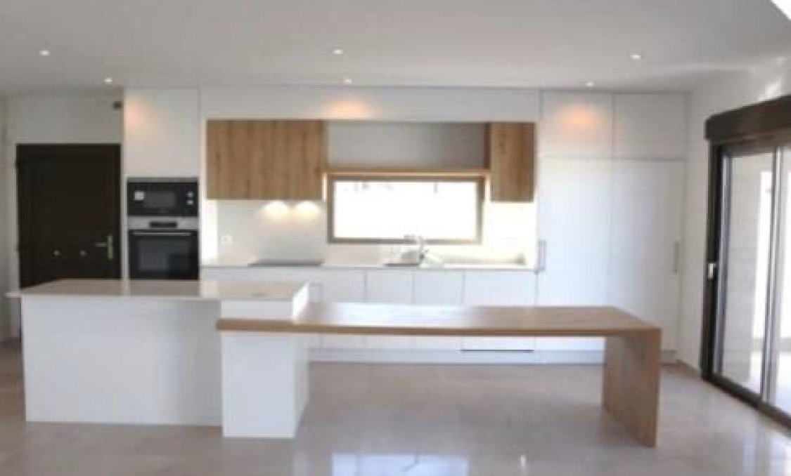 Nowy budynek - villa -
