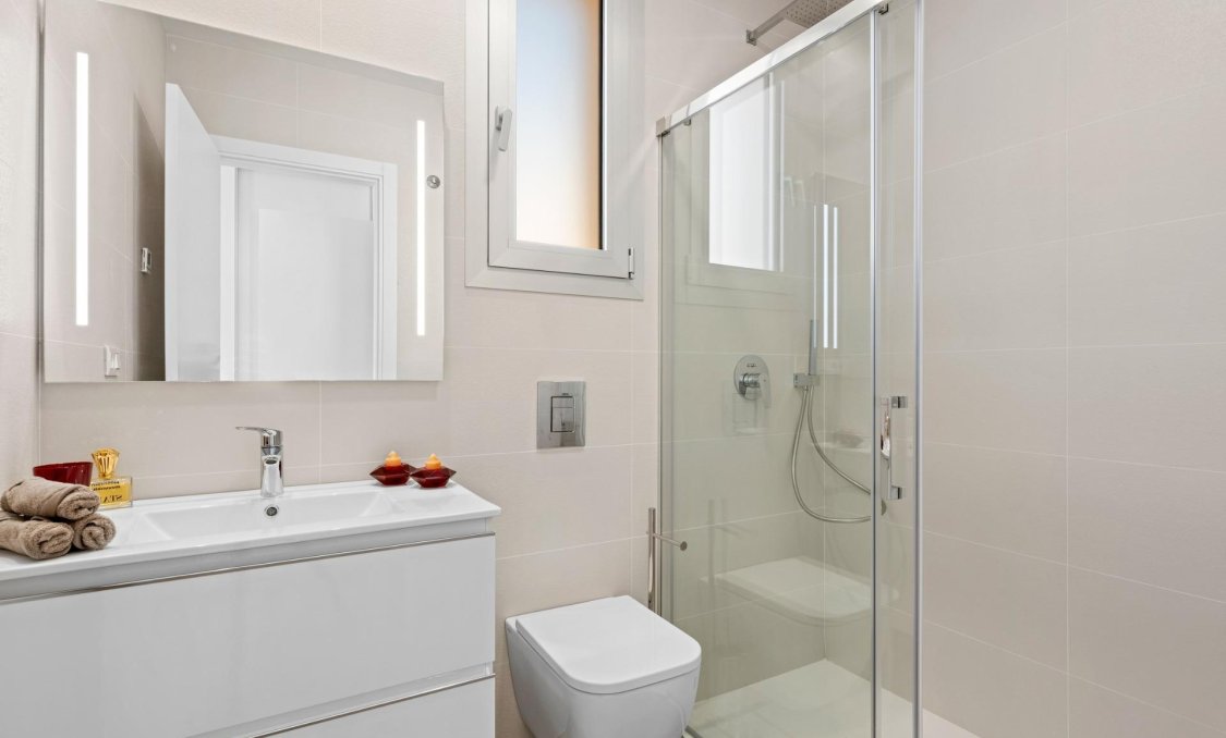 Obra nueva - Ático -
