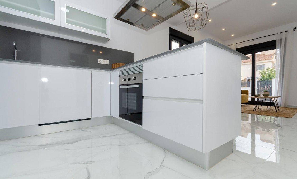 Nowy budynek - villa -
