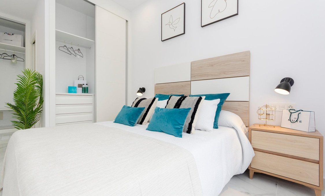 Nowy budynek - villa -
