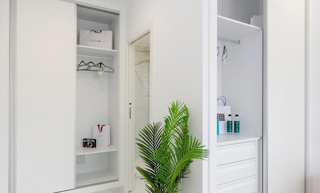 Nowy budynek - villa -
