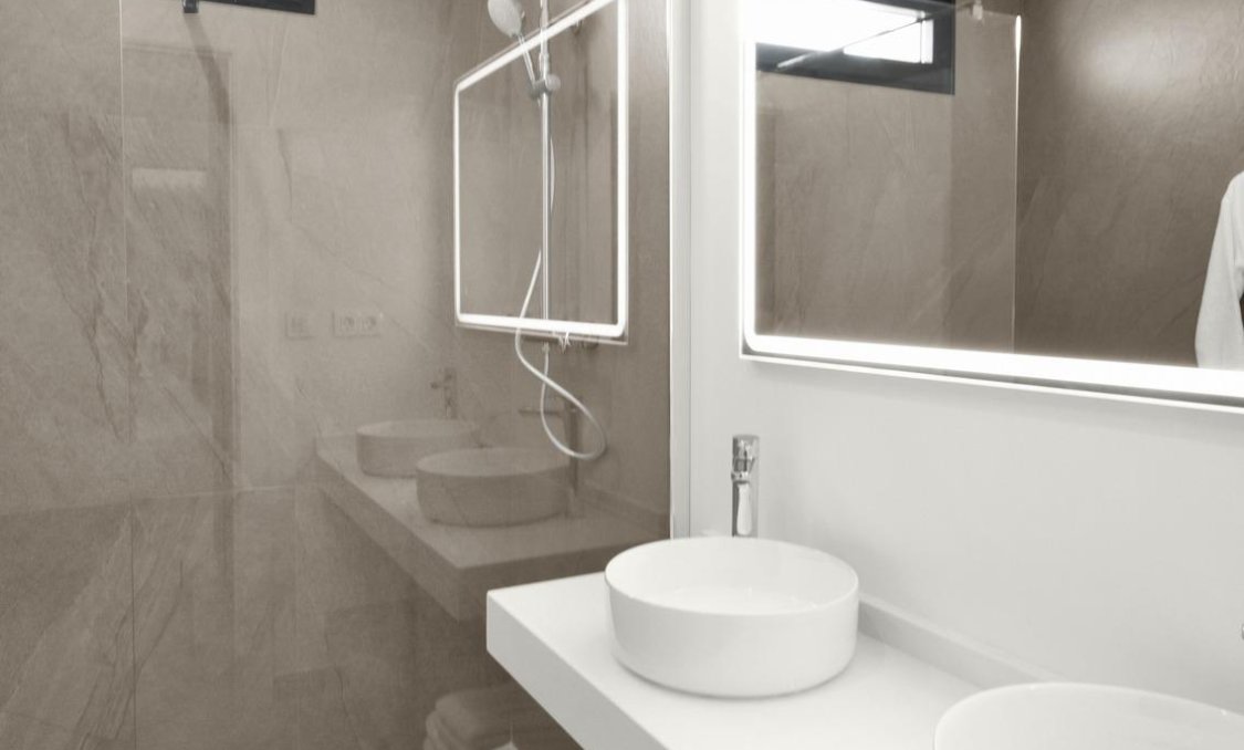 Nowy budynek - villa -
