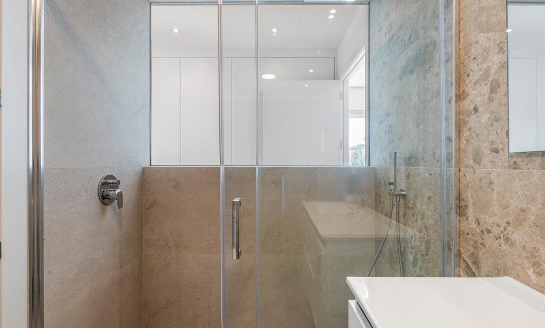 Obra nueva - villa -
