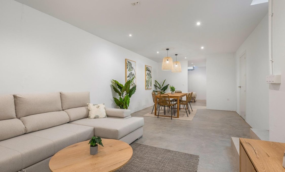 Obra nueva - villa -
