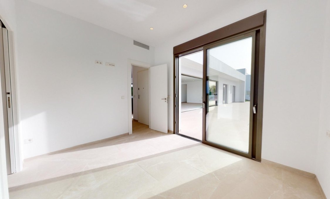 Nowy budynek - villa -
