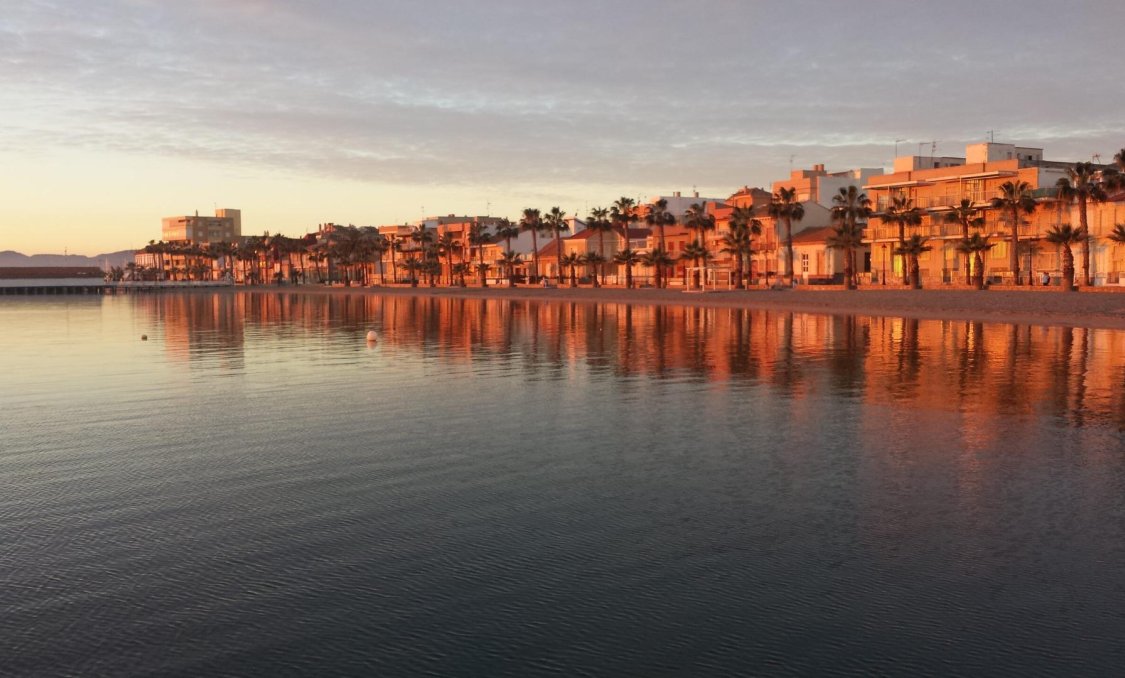 Nowy budynek - villa -
