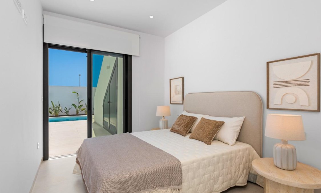 Nowy budynek - town house -
