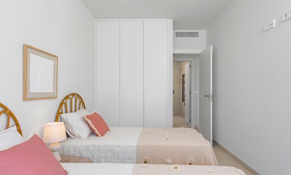 Nowy budynek - town house -
