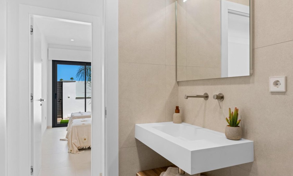 Nowy budynek - town house -
