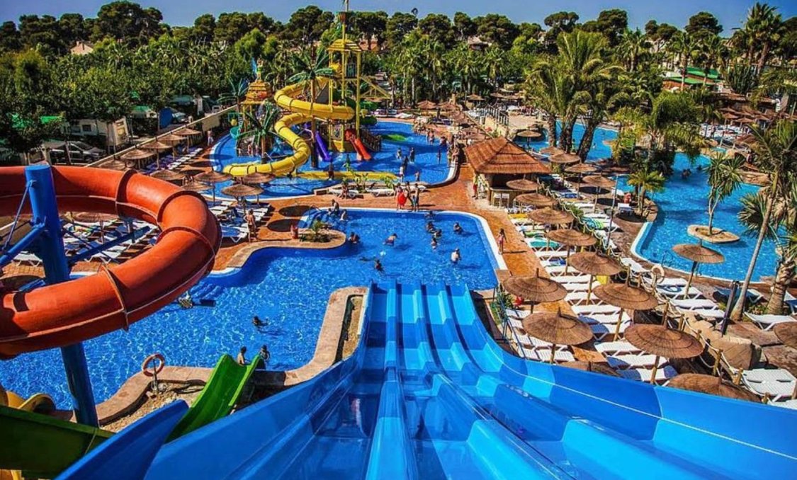 Nowy budynek - villa -
