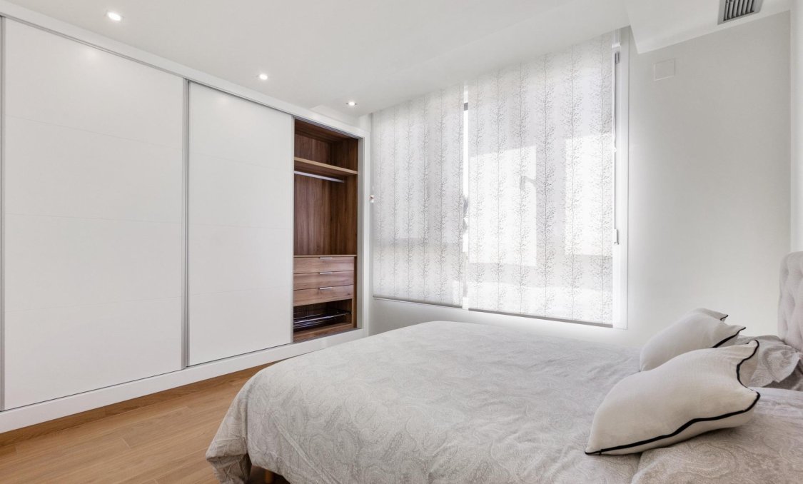 Nowy budynek - villa -
