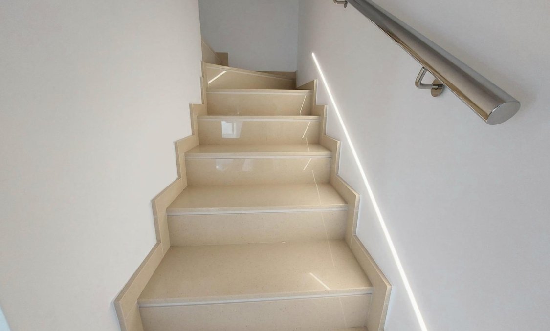 Obra nueva - villa -
