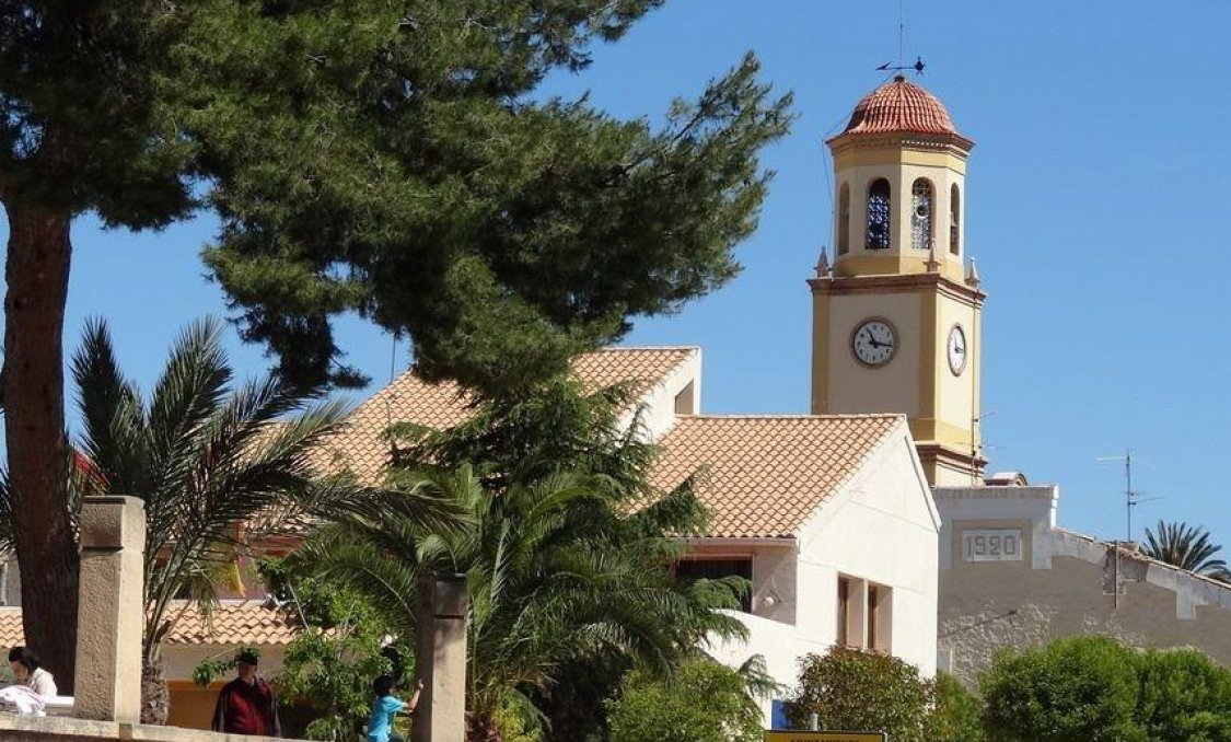 Nowy budynek - villa -
